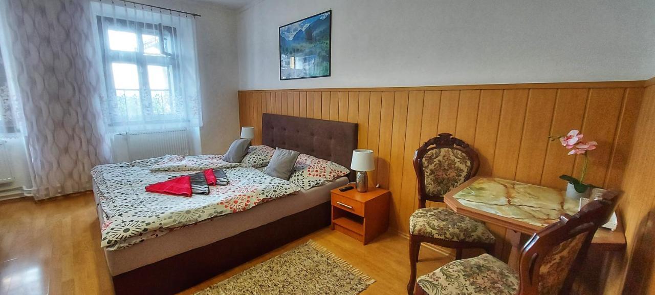 Penzion Tomino Banská Štiavnica Buitenkant foto