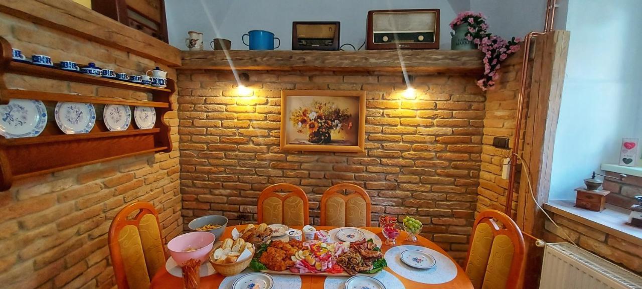 Penzion Tomino Banská Štiavnica Buitenkant foto